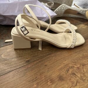 Cream Pearl Short Heels